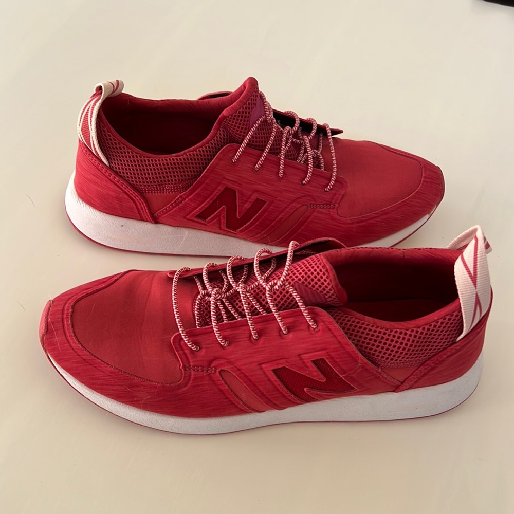 New Balance Red Athletic/Fashion Shoes W 9.5
